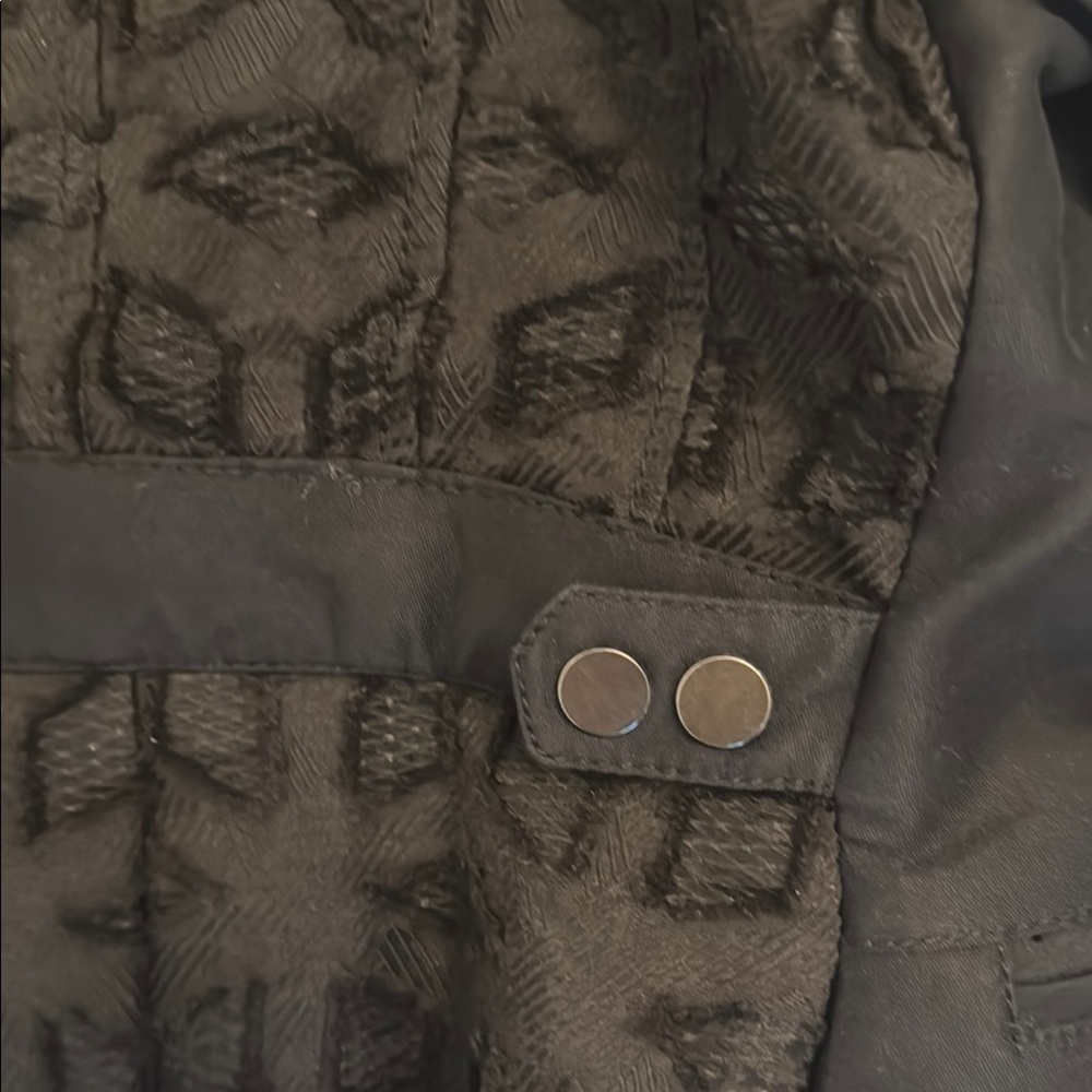 BCBGMaxAzria Black Tailored Blazer with Textured Fabric - Picture 9 of 13